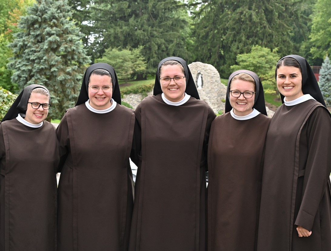 Sisters of St. Francis of Perpetual Adoration | Institute on Religious Life
